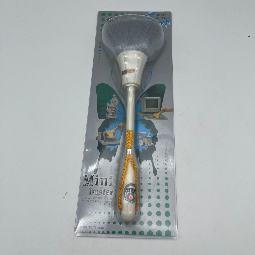 Vintage MDL Mini Duster Static Brush Keyboard Cleaner Made in Taiwan New